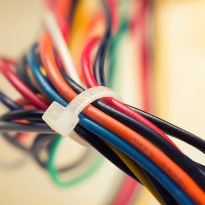 How To Organize Your Network’s Wires (4 Tips)